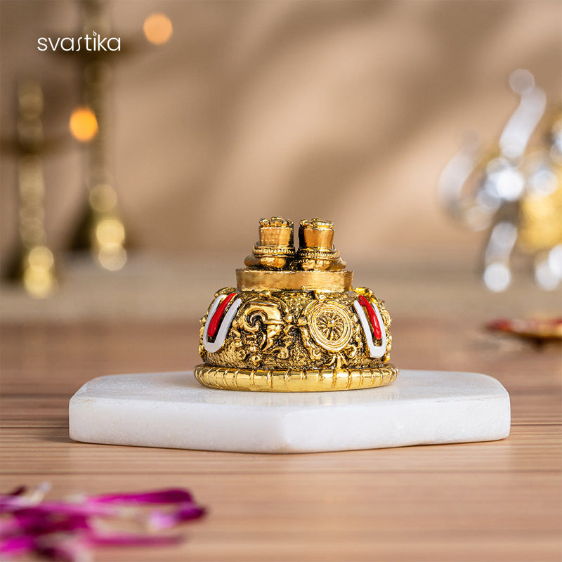 Balaji Charan with Shanku Chakra Namam – Gold Plated (2 Inch)